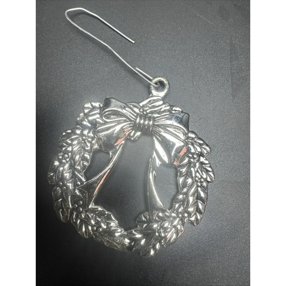 Regent Square Silver Plated WREATH‎ Christmas Tree Ornament w/ Swarovski Crystal